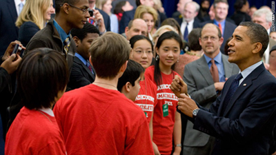 Obama greets students